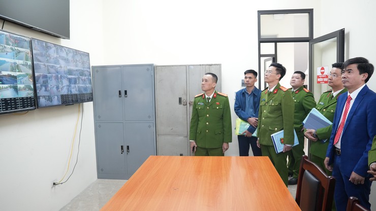 Công an xã Dương Hoà phát động phong trào thi đua đặc biệt khắc phục 5 điểm nghẽn - Ảnh 2.