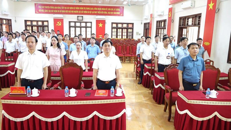 Xã Vật Lại tổ chức Lễ chào cờ đầu tuần và triển khai nhiệm vụ trọng tâm tháng 4 năm 2026- Ảnh 2.