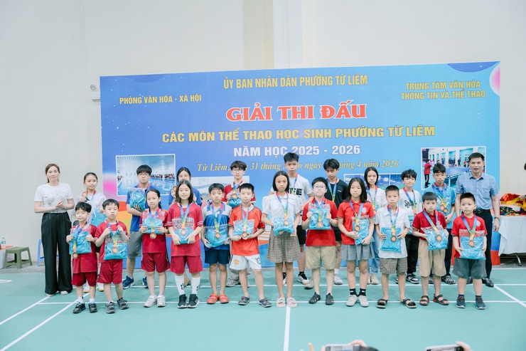 Phường Từ Liêm tổ chức thi đấu và trao giải các môn thể thao học sinh năm 2026

- Ảnh 4.