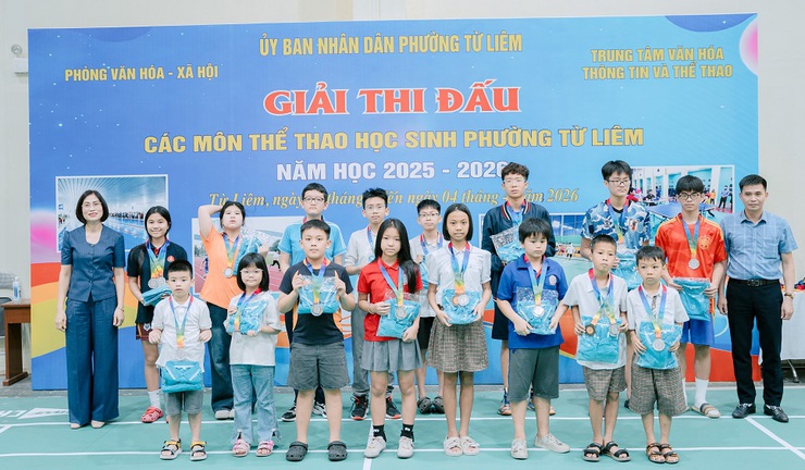 Phường Từ Liêm tổ chức thi đấu và trao giải các môn thể thao học sinh năm 2026

- Ảnh 2.