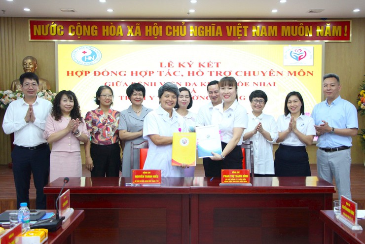 Ký kết hợp tác và hỗ trợ chuyên môn y tế giữa Trạm Y tế phường Giảng Võ và Bệnh viện Đa khoa Hòe Nhai- Ảnh 4.