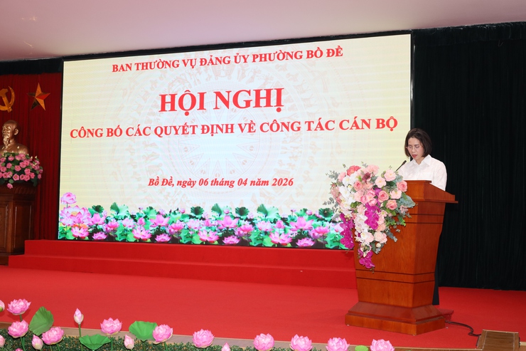 LỄ SINH HOẠT DƯỚI CỜ THÁNG 4 CƠ QUAN ĐẢNG ỦY VÀ CƠ QUAN HĐND-UBND PHƯỜNG BỒ ĐỀ- Ảnh 2.