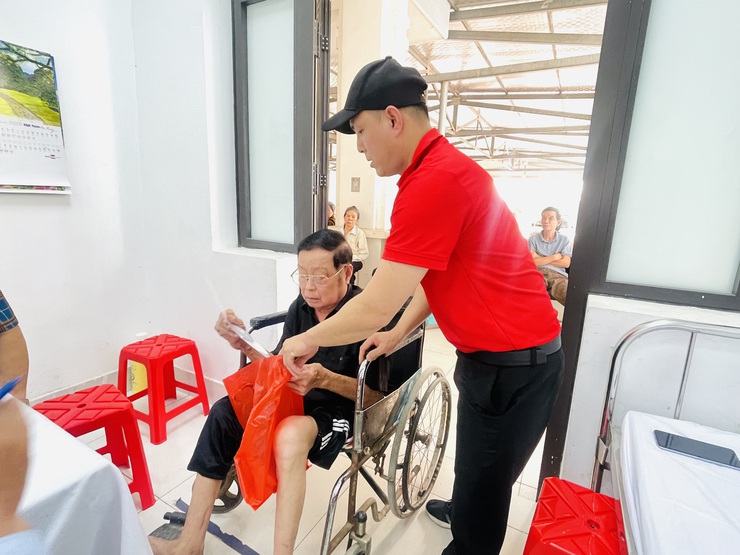 UBND xã Phúc Lộc tổ chức xét duyệt mức độ khuyết tật cho các đối tượng trên địa bàn- Ảnh 3.