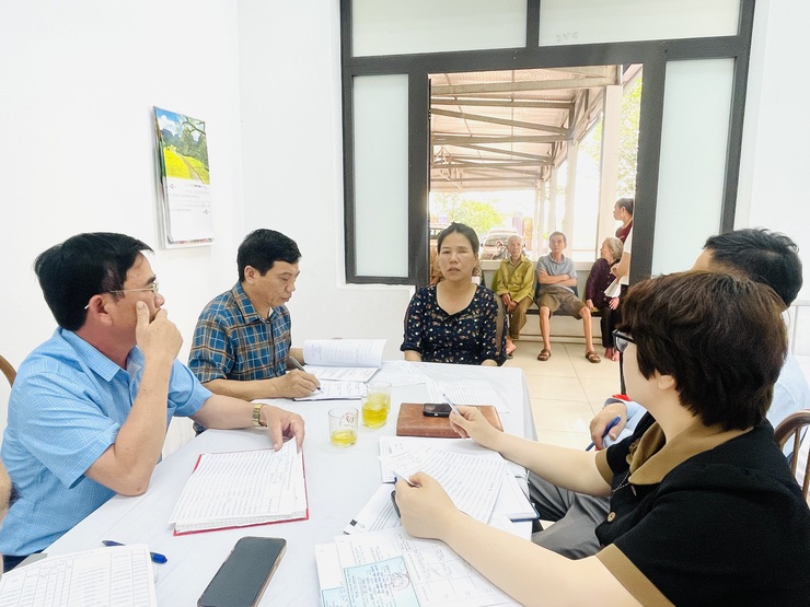 UBND xã Phúc Lộc tổ chức xét duyệt mức độ khuyết tật cho các đối tượng trên địa bàn- Ảnh 4.