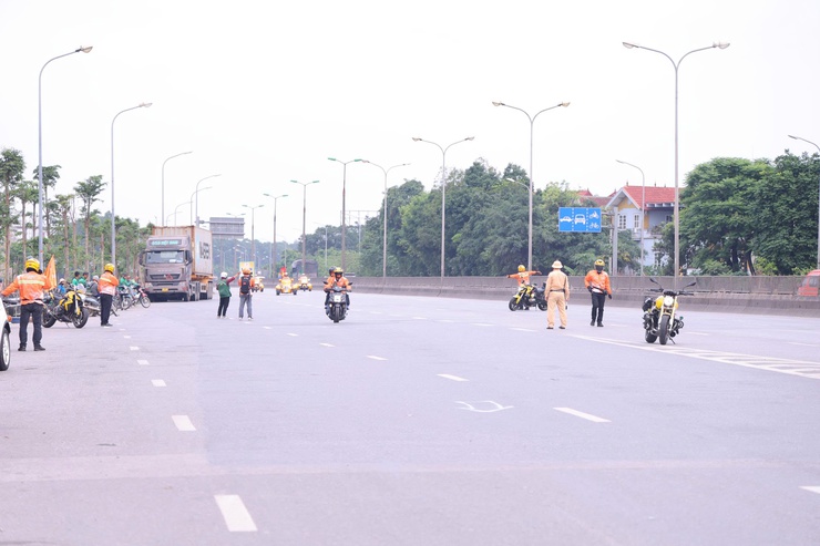 Xã Thiên Lộc phối hợp đảm bảo an toàn chặng 2 Cuộc đua xe đạp toàn quốc tranh Cúp Truyền hình TP Hồ Chí Minh lần thứ 38 năm 2026- Ảnh 2.