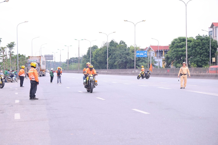 Xã Thiên Lộc phối hợp đảm bảo an toàn chặng 2 Cuộc đua xe đạp toàn quốc tranh Cúp Truyền hình TP Hồ Chí Minh lần thứ 38 năm 2026- Ảnh 1.