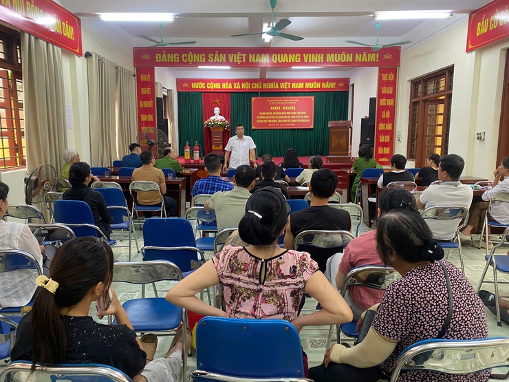 TẬP HUẤN PCCC & CNCH TẠI XÃ THANH TRÌ - Ảnh 1.