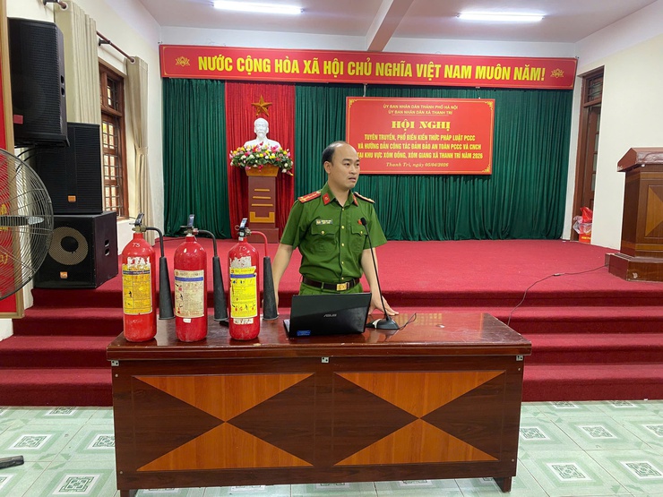 TẬP HUẤN PCCC & CNCH TẠI XÃ THANH TRÌ - Ảnh 4.
