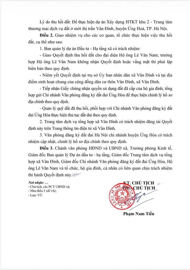 Quyết định về việc thu hồi 16,1m2 đất chuyên trồng lúa (LUC) của Hộ ông Lê Văn Nam đang sử dụng tại thôn Vân Đình, xã Vân Đình để giải phóng mặt bằng thực hiện
dự án Xây dựng hạ tầng kỹ thuật khu 2 - Ảnh 3.