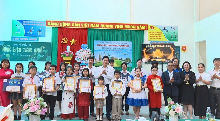 Phúc Thọ tổ chức thành công Chung khảo Hội thi Hùng biện Tiếng Anh năm học 2025–2026- Ảnh 7.