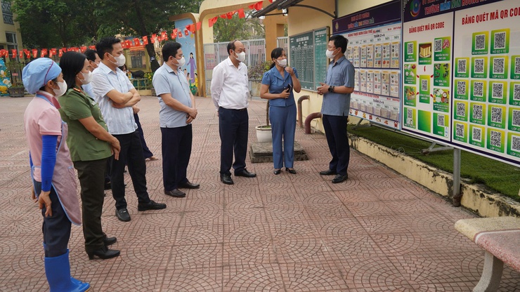 Xã Tây Phương kiểm tra công tác tổ chức bữa ăn bán trú tại các trường học- Ảnh 4.