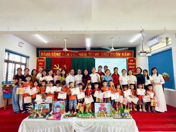 HỘI THI "BÉ KHÉO TAY" TRƯỜNG MẦM NON CAO DƯƠNG II – NƠI TÀI NĂNG NHỎ TỎA SÁNG- Ảnh 9.