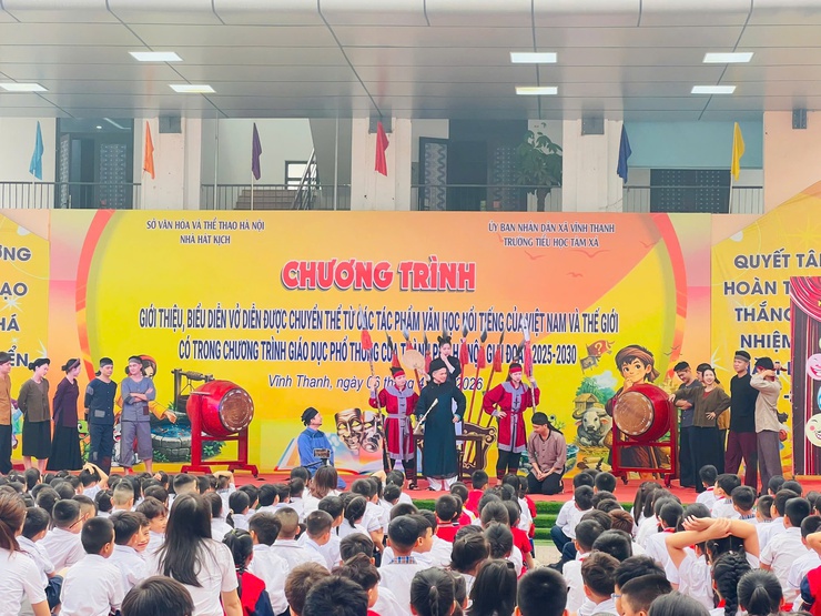 XÃ VĨNH THANH TỔ CHỨC CHƯƠNG TRÌNH GIỚI THIỆU, BIỂU DIỄN CÁC VỞ DIỄN CHUYỂN THỂ TỪ TÁC PHẨM VĂN HỌC- Ảnh 4.