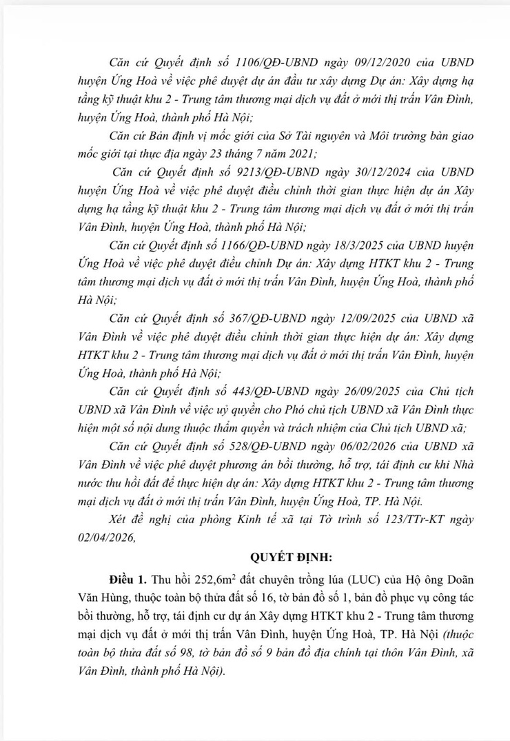Quyết định về việc thu hồi 252,6m2 đất chuyên trồng lúa (LUC) của Hộ ông Doãn Văn Hùng đang sử dụng tại thôn Vân Đình, xã Vân Đình để giải phóng mặt bằng
thực hiện dự án Xây dựng hạ tầng kỹ thuật khu 2- Ảnh 2.