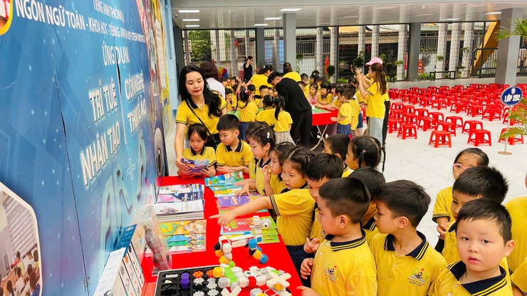 Trường Tiểu học Đoàn Thị Điểm, trường Mầm non Nhật Tảo phối hợp tổ chức chương trình Ngày hội trải nghiệm “Em là học sinh lớp 1”- Ảnh 5.