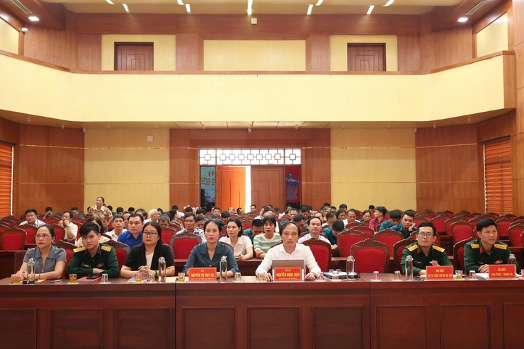 XÃ VÂN ĐÌNH TỔNG KẾT CÔNG TÁC TUYỂN CHỌN, GỌI CÔNG DÂN NHẬP NGŨ VÀ THỰC HIỆN NGHĨA VỤ THAM GIA CÔNG AN NHÂN DÂN NĂM 2026- Ảnh 1.