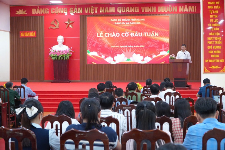 DÂN HÒA: CHÀO CỜ THÁNG 4 – BÍ THƯ ĐẢNG ỦY MAI XUÂN TRƯỜNG GHI NHẬN KẾT QUẢ THÁNG 3, GIAO NHIỆM VỤ TRỌNG TÂM TRONG THÁNG 4- Ảnh 2.