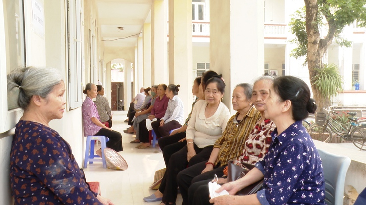 XÃ ỨNG HÒA TỔ CHỨC KHÁM SỨC KHỎE CHO NGƯỜI CAO TUỔI NHÂN NGÀY SỨC KHỎE TOÀN DÂN 7/4.- Ảnh 3.