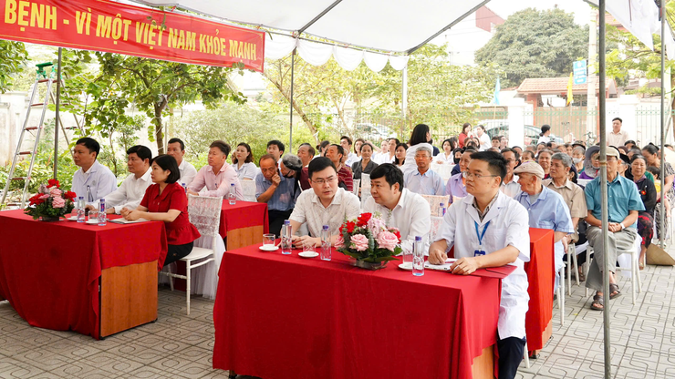 Yên Lãng hưởng ứng Ngày Sức khỏe toàn dân 07/4- Ảnh 1.