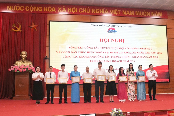 Hoàn thành 100% chỉ tiêu: Phường Long Biên tổng kết công tác tuyển quân năm 2026- Ảnh 6.