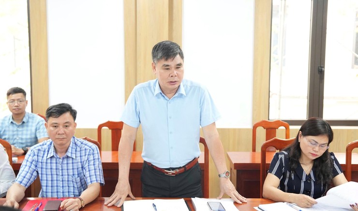 Đồng chí Bí thư Đảng uỷ, Chủ tịch HĐND xã làm việc với Ban Thường trực UB MTTQ và các tổ chức chính trị - xã hội về kết quả công tác quý I, triển khai nhiệm vụ trọng tâm quý II/2026- Ảnh 2.