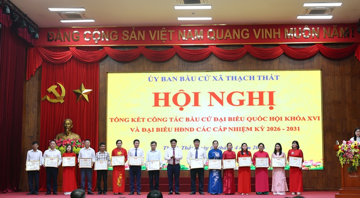 Thạch Thất tổng kết cuộc bầu cử đại biểu Quốc hội khóa XVI và đại biểu HĐND các cấp nhiệm kỳ 2026-2031- Ảnh 5.