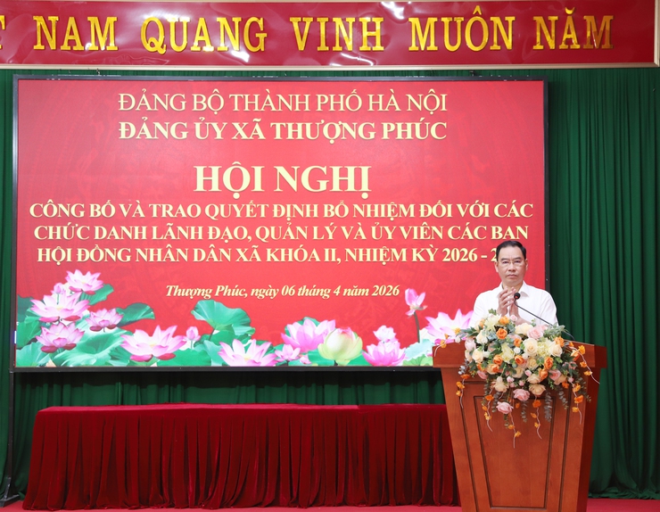 Đảng ủy xã Thượng Phúc công bố và trao Quyết định bổ nhiệm các chức danh lãnh đạo, quản lý và Ủy viên các Ban của Hội đồng nhân dân xã khóa II- Ảnh 5.