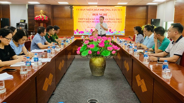 Phường Tây Tựu tăng cường kiểm soát ATTP bảo vệ sức khoẻ người tiêu dùng.- Ảnh 3.