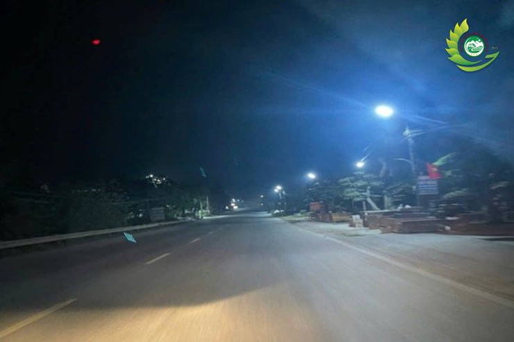 Công an xã Phú Cát tổ chức sơ kết công trình "Thắp sáng đường Quốc lộ 21A" giai đoạn 1- Ảnh 3.