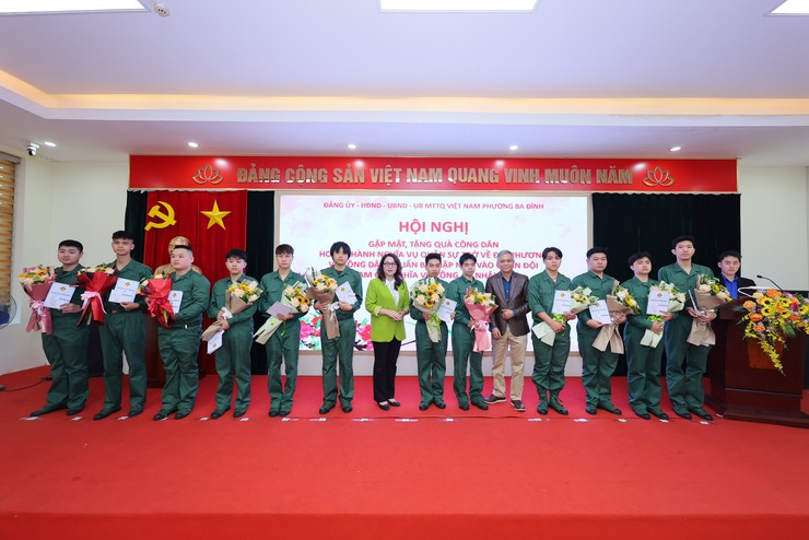 Ba Đình ghi dấu ấn trong công tác gọi công dân nhập ngũ năm 2026- Ảnh 3.