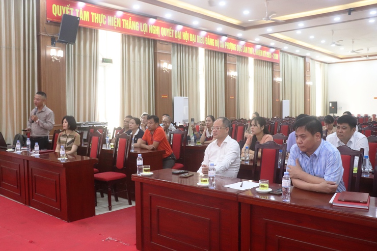 Xã Phượng Dực: Hội nghị lấy ý kiến phương án cải tạo khu trưng bày sản phẩm Tò he từ nguồn lực hạ tầng sẵn có- Ảnh 1.