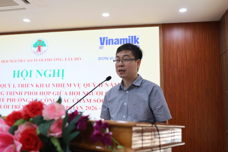 Phường Tây Hồ: Đẩy mạnh việc chăm sóc sức khoẻ cho người cao tuổi- Ảnh 2.