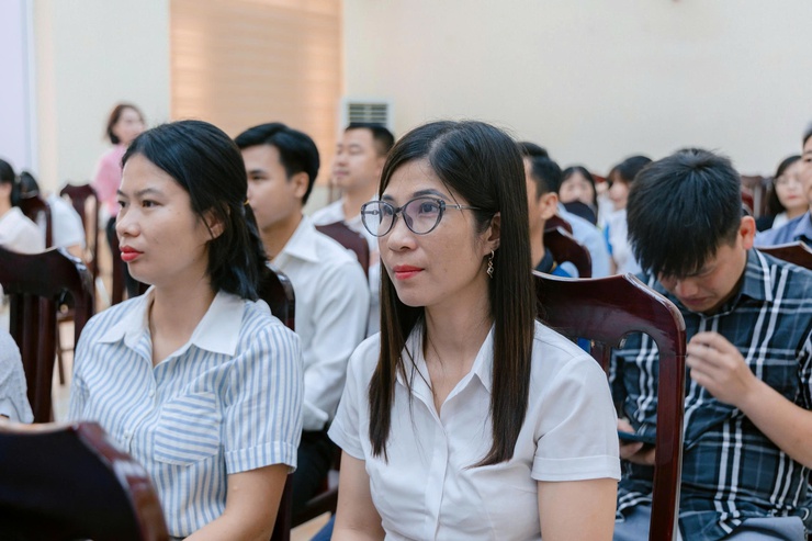 Xã Ứng Thiên tổ chức Lễ chào cờ và sinh hoạt chính trị dưới cờ tháng 4-2026.- Ảnh 7.