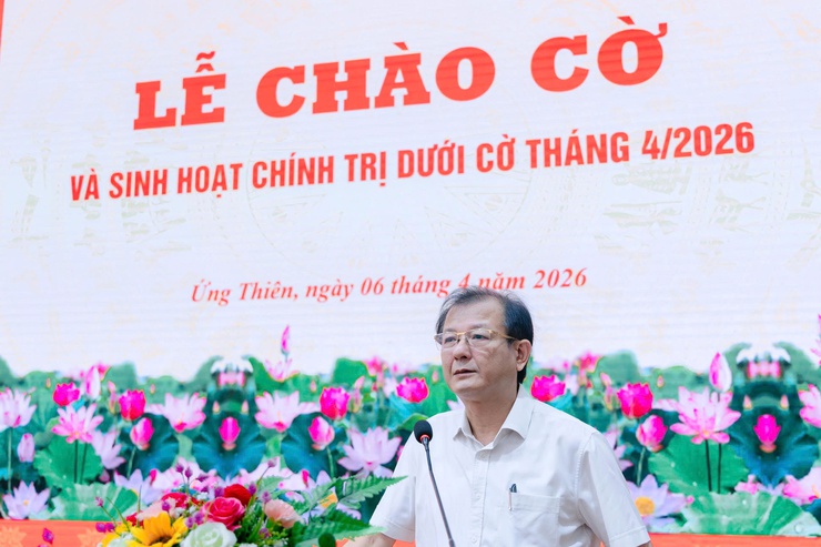 Xã Ứng Thiên tổ chức Lễ chào cờ và sinh hoạt chính trị dưới cờ tháng 4-2026.- Ảnh 4.