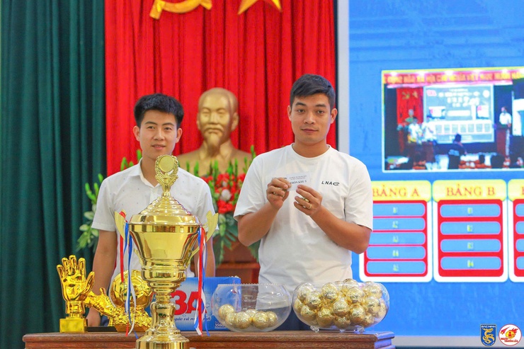 XÃ THƯ LÂM TỔ CHỨC HỘI NGHỊ TRIỂN KHAI GIẢI BÓNG ĐÁ NAM THANH NIÊN XÃ THƯ LÂM LẦN THỨ I NĂM 2026- Ảnh 7.