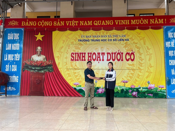 Nhặt được của rơi, trả lại người mất – Hành động đẹp lan tỏa từ học sinh trường THCS Liên Hà- Ảnh 6.