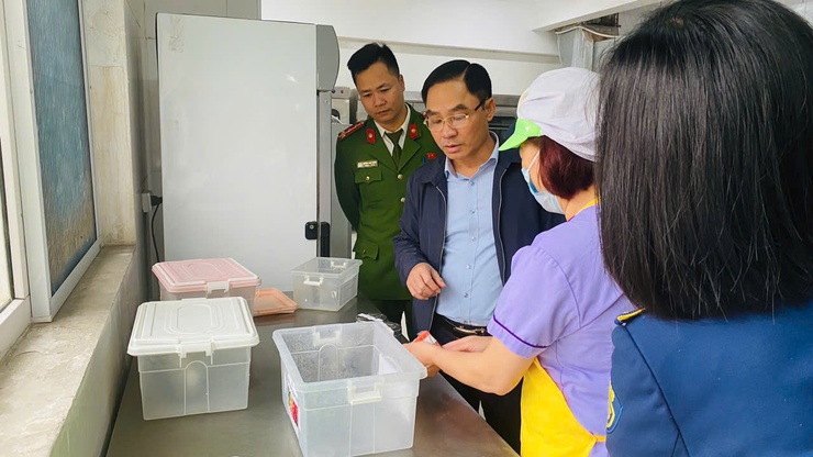 Phường Thanh Liệt tăng cường kiểm tra, giám sát công tác đảm bảo an toàn thực phẩm trong Quý I/2026.- Ảnh 8.