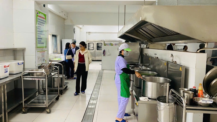 Phường Thanh Liệt tăng cường kiểm tra, giám sát công tác đảm bảo an toàn thực phẩm trong Quý I/2026.- Ảnh 10.