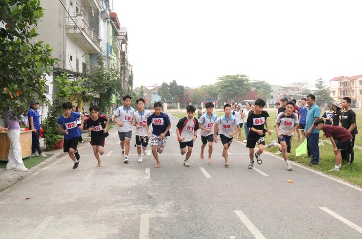 Quảng Bị: Khai mạc Giải thể thao học sinh phổ thông năm học 2025 - 2026- Ảnh 7.