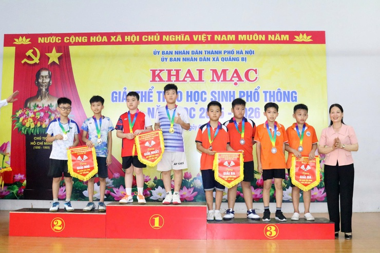 Quảng Bị: Khai mạc Giải thể thao học sinh phổ thông năm học 2025 - 2026- Ảnh 10.