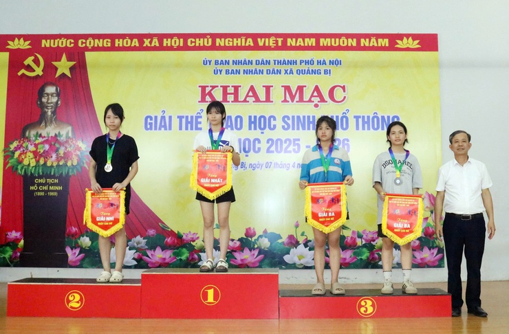 Quảng Bị: Khai mạc Giải thể thao học sinh phổ thông năm học 2025 - 2026- Ảnh 11.