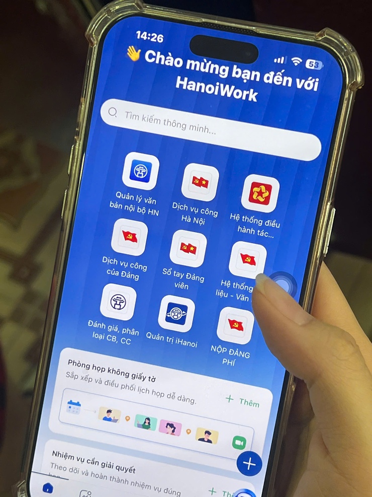 Phường Tây Mỗ đẩy mạnh chuyển đổi số: Tổ chức đào tạo sử dụng mô hình không gian làm việc số (HanoiWork)- Ảnh 1.
