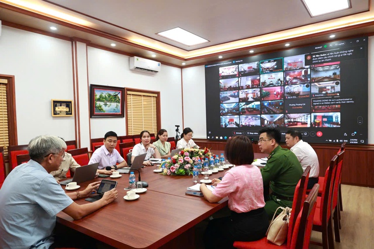 Xã Ứng Thiên tham dự hội nghị hướng dẫn kỹ thuật xây dựng cơ sở dữ liệu đất đai.
- Ảnh 3.