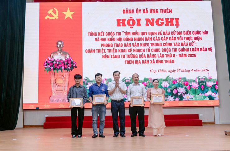 Xã Ứng Thiên tổng kết cuộc thi tìm hiểu quy định bầu cử và triển khai cuộc thi chính luận bảo vệ nền tảng tư tưởng của Đảng lần thứ VI năm 2026- Ảnh 4.