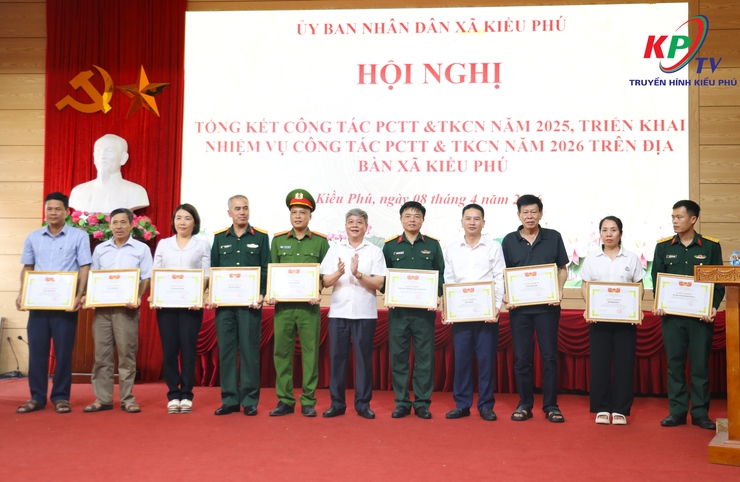 Kiều Phú tổng kết công tác Phòng chống thiên tai và tìm kiếm cứu nạn năm 2025, triển khai phương hướng, nhiệm vụ năm 2026- Ảnh 7.