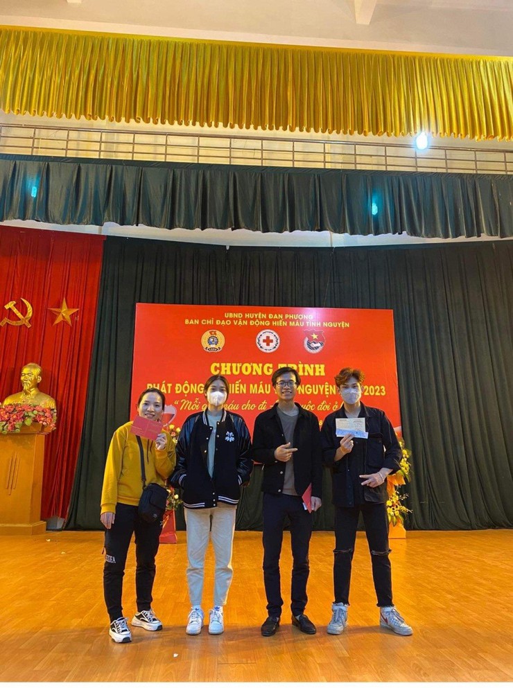 Gia đình nhân ái- Ảnh 1.