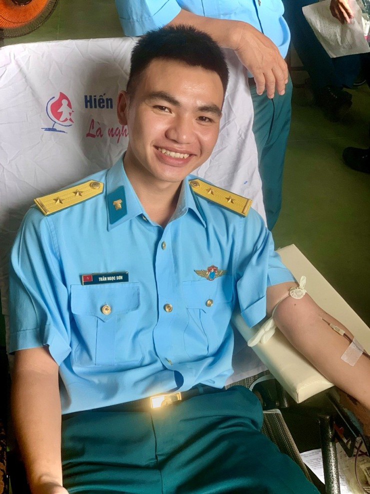 Gia đình nhân ái- Ảnh 3.