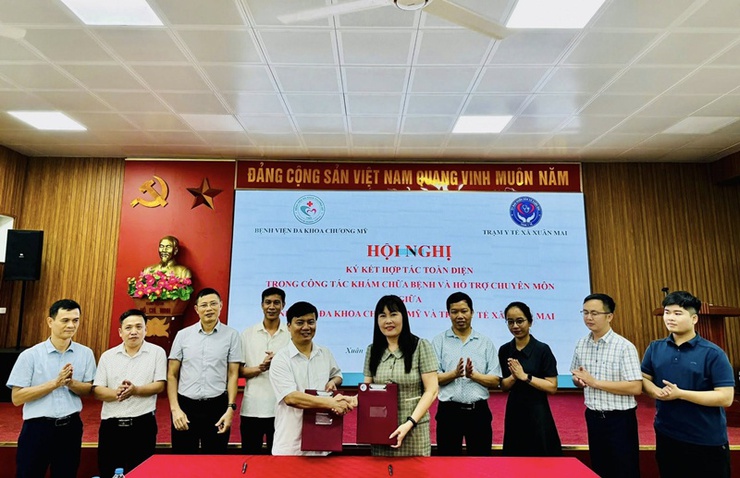 Tăng cường năng lực y tế cơ sở: Ký kết hợp tác toàn diện giữa Bệnh viện Đa khoa Chương Mỹ và Trạm Y tế xã Xuân Mai- Ảnh 2.