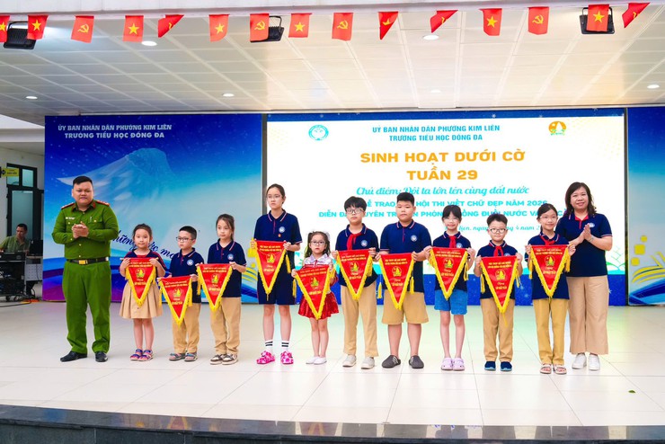 SÔI NỔI TIẾT SINH HOẠT DƯỚI CỜ – LAN TỎA GIÁ TRỊ Ý NGHĨA- Ảnh 1.