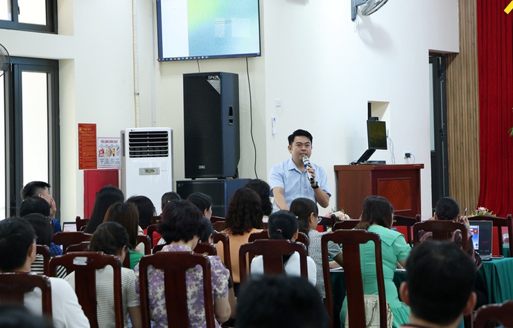 Xuân Mai: Tập huấn sử dụng Hệ thống thông tin giải quyết thủ tục hành chính của Đảng, thúc đẩy chuyển đổi số trong công tác Đảng- Ảnh 4.